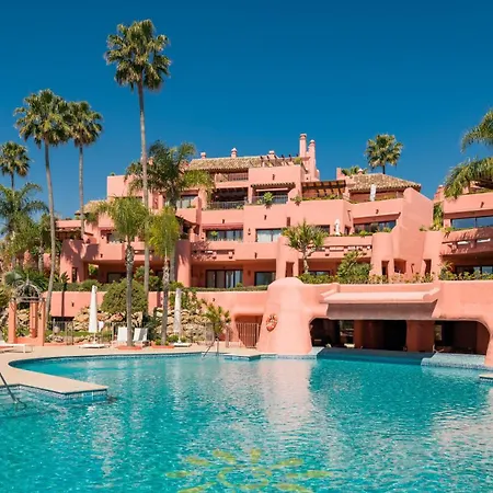 Cabo Bermejo Luxe - Luxury 3 Bedroom Sea Front * Estepona